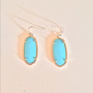 Elle earring in turquoise