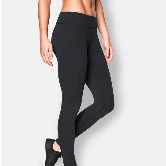 Under amour black studio fitted leggings