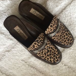 Vintage Leopard Print Leather Mules