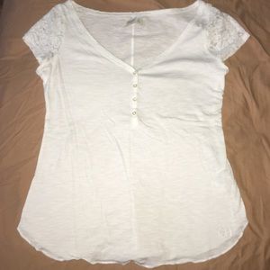 NWOT Gilly Hicks shirt, lace short sleeves