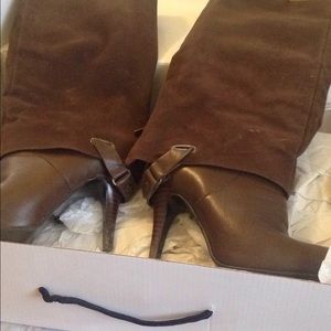 Nine West chocolate brown boots size 6