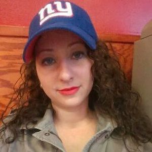 Meet your Posher, Lana