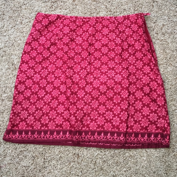 American Eagle Outfitters skirt!