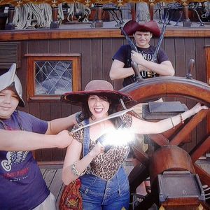 Meet your Posher, Norma