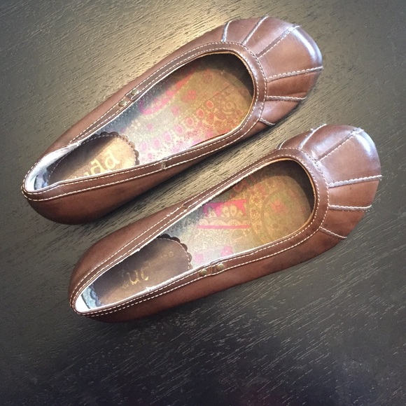 Brown flats