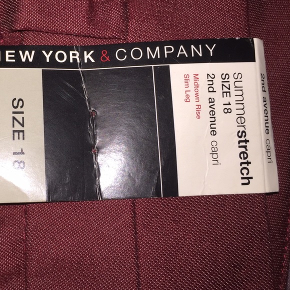 Capri Pants - Picture 2 of 2