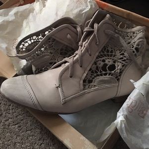 Latigo laced boots