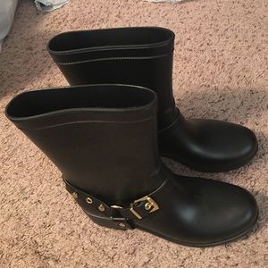 Black rain boots
