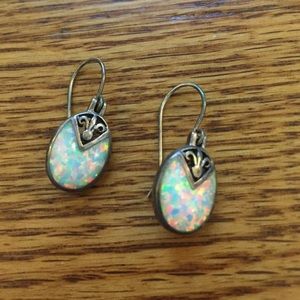 Vintage Opal Earnings