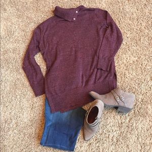 Gap Size S Snap Turtleneck Sweater