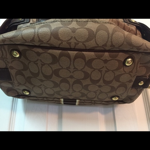 💯 Auth. Coach Heritage stripe satchel - Picture 3 of 4