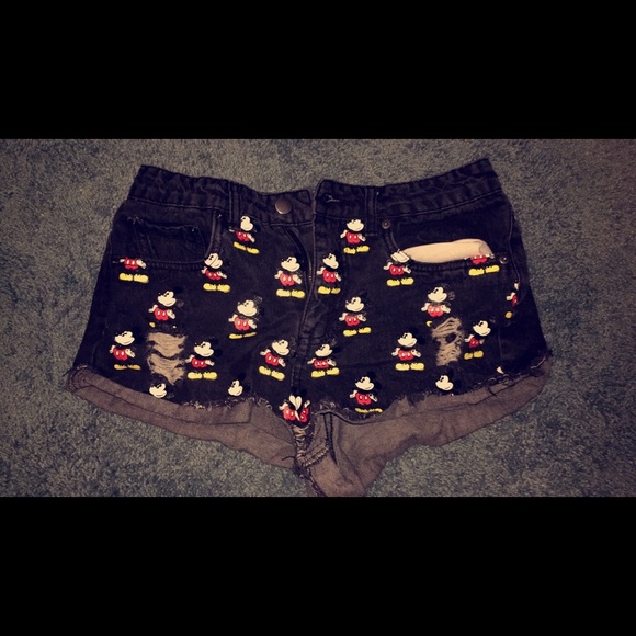 SALE TODAY ONLY ❣ Forever 21 High Waisted Shorts