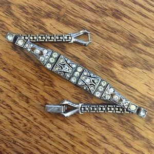 Vintage Stealing Silver Bracelet