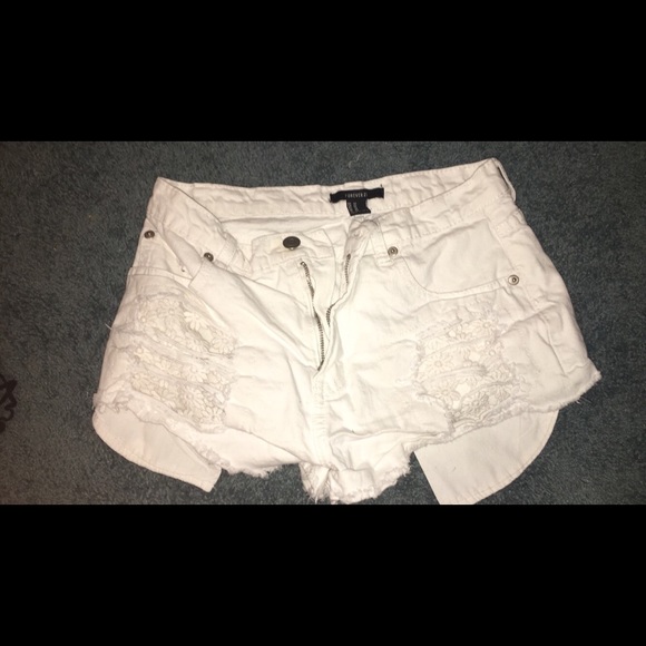 SALE TODAY ONLY ❣White High Waisted Shorts