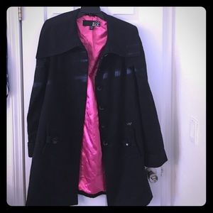 FOX knee length coat, black with link lining 😍