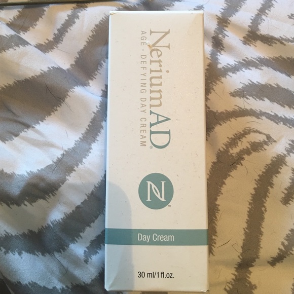Nerium AD day cream