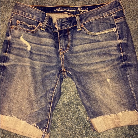 American Eagle Capris