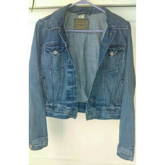 Levi's jeans jacket