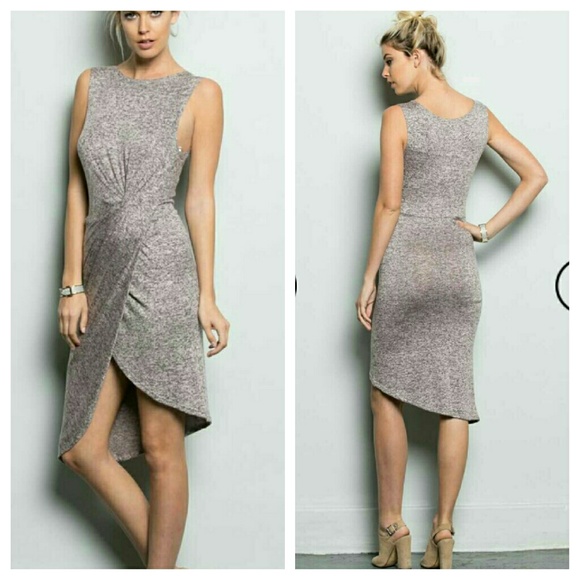 Dresses & Skirts - Twisted knot dress