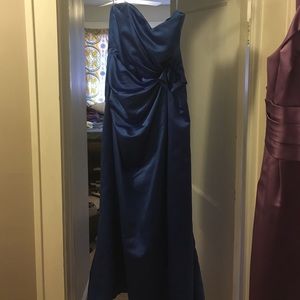 Floor length formal gown!