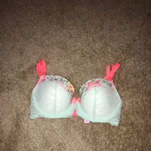 Victoria's Secret Dream Angels Demi 32D