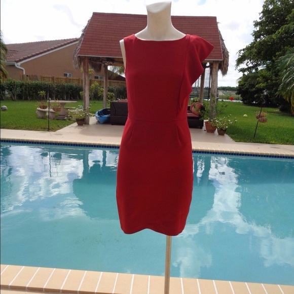 Max Mara sleeveless sheath dress