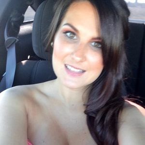 Meet your Posher, Serena