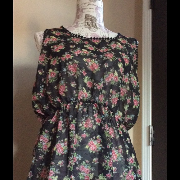 Tops - Black Floral Top-PLUS size