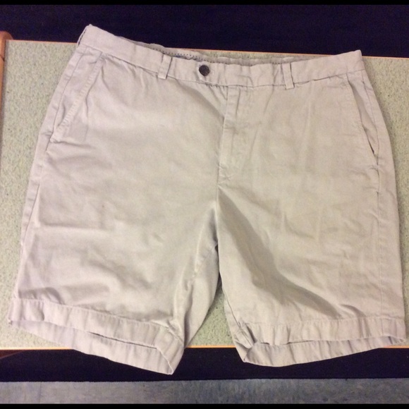 Brooks Brothers Men's Chino Shorts
