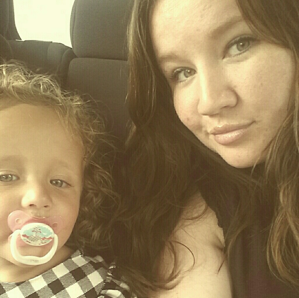 Meet your Posher, Courtney