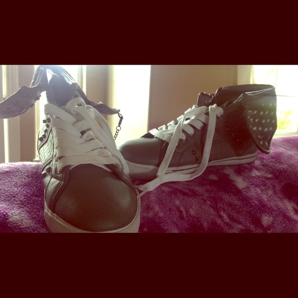 Pastry shoes.