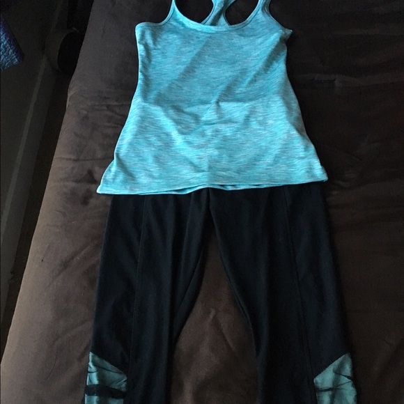 Weekend Active Small Workout Outfit