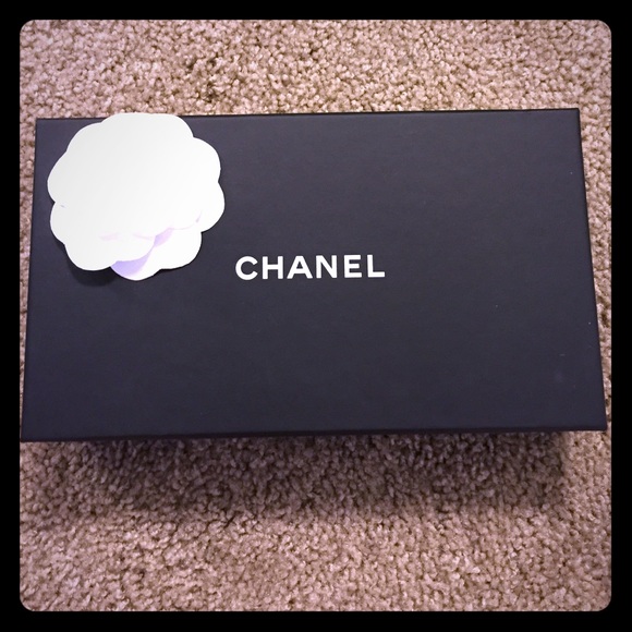 Chanel Box