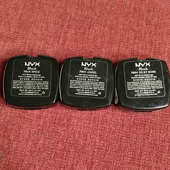 Set of 3 NYX Powder Blushes - Picture 4 of 4