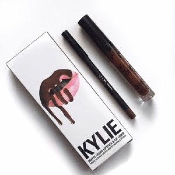 Kylie lip kit