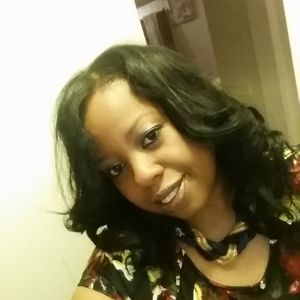 Meet your Posher, Yvette