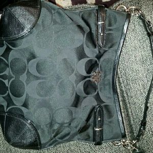 Coach bag used 2x