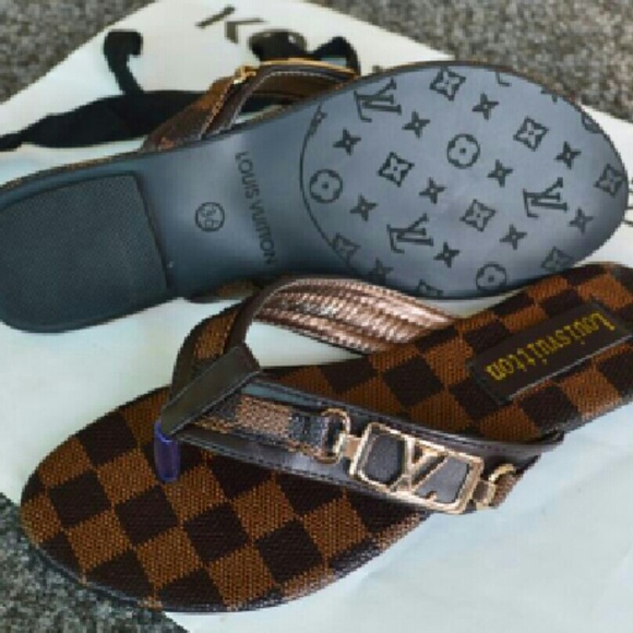 Summer sandals - Picture 3 of 3