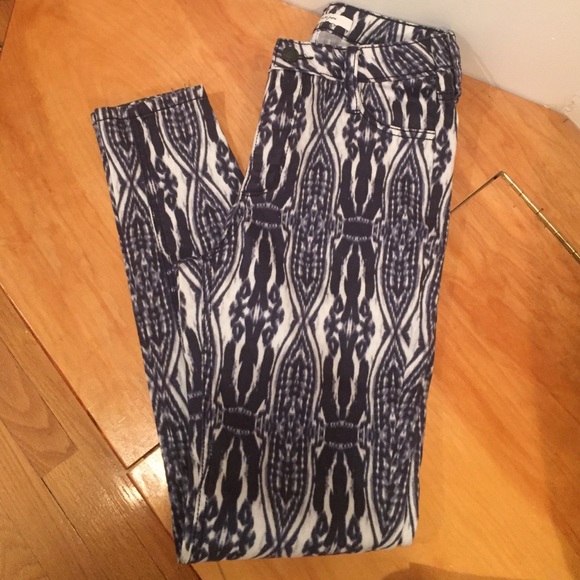 JONES NEW YORK SKINNY JEANS