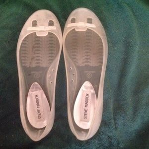 Steve Madden Frosted Jelly Flats