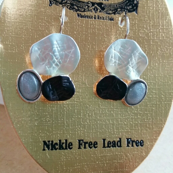Vintage Earing