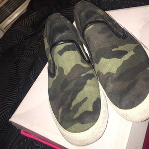 Super cute Shoes from just fab