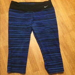 Nike capris