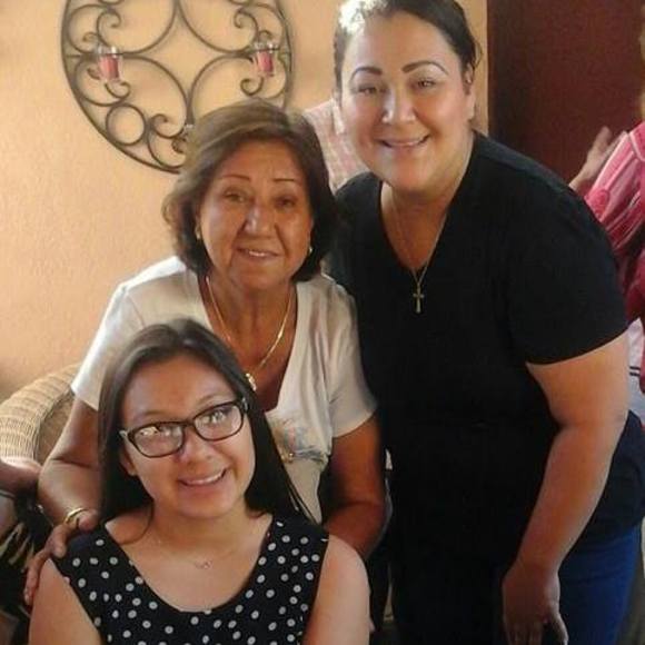 Meet your Posher, Rosa