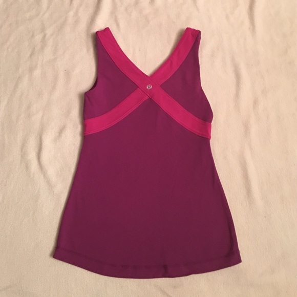 Lululemon criss cross tank in purple.