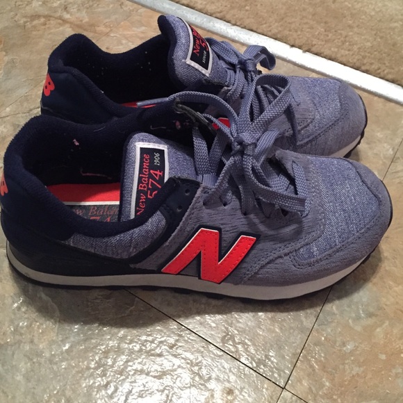 New balance athletic shoes