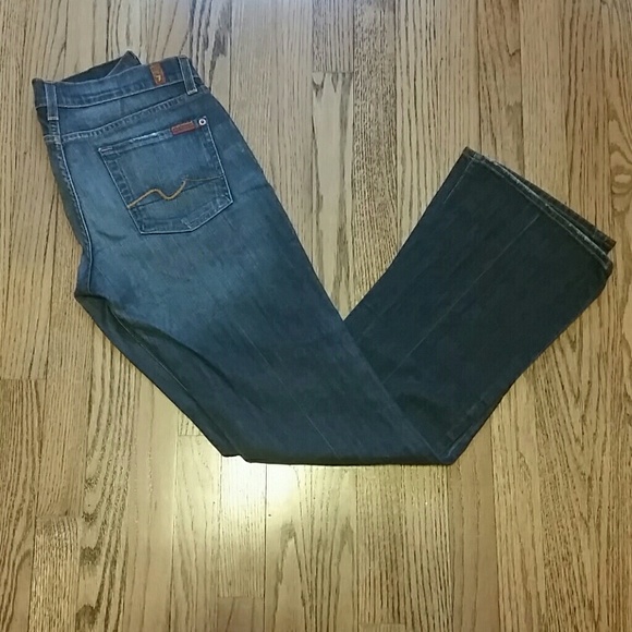 7 for all mankind- boot cut - size 28 - Picture 2 of 4