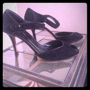 Kate Spade suede heels 🎀