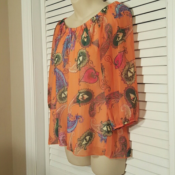 Fun Paisley Top - Picture 2 of 3