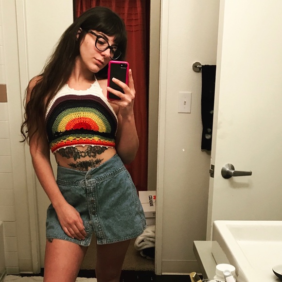 Meet your Posher, Kristen - Picture 4 of 4